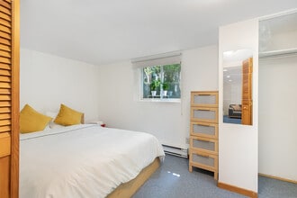 89 Willcocks St in Toronto, ON - Building Photo - Building Photo