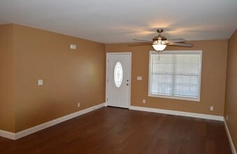 308 Sparks Ln in Dalton, GA - Building Photo - Building Photo