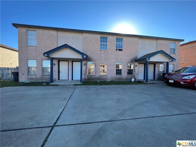 1402 Dugger Cir-Unit -A in Killeen, TX - Building Photo - Building Photo