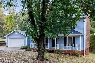 2410 Wildburne Ct in Charlotte, NC - Foto de edificio - Building Photo