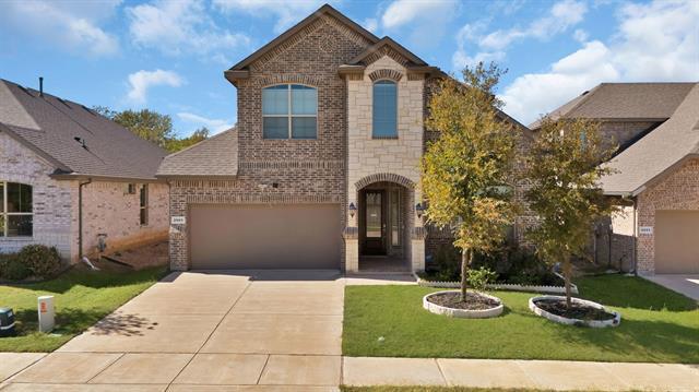 property at 2003 Oleander St