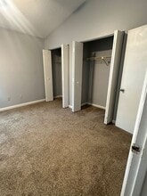 6303 Windsor Gate Ln in Charlotte, NC - Building Photo - Building Photo