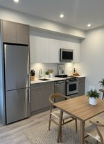 45500-45500 Market Way in Chilliwack, BC - Building Photo