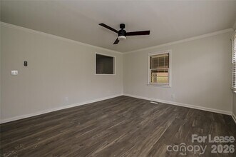 1640 Eaves Rd in Shelby, NC - Building Photo - Building Photo