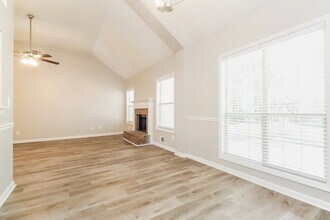250 Ashley Oaks Dr in Mcdonough, GA - Building Photo - Building Photo