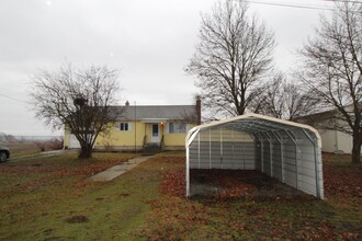 11105 W Electric Ave in Spokane, WA - Building Photo - Building Photo