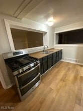 1228 E 340th St in Eastlake, OH - Building Photo - Building Photo