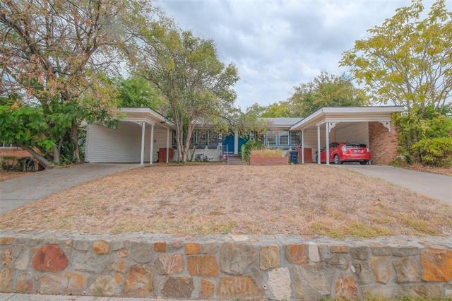 3900 Dexter Ave in Fort Worth, TX - Building Photo