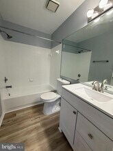 6921 Victoria Dr in Alexandria, VA - Building Photo - Building Photo