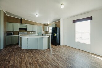 2423 N Redondo Ave in Odessa, TX - Building Photo - Building Photo