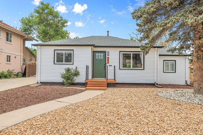 property at 751 S Umatilla Way