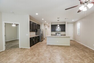 1737 S Desert View Pl in Apache Junction, AZ - Building Photo - Building Photo