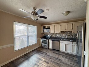 510 Nottingham Dr in Fayetteville, NC - Building Photo - Building Photo