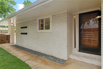 230 Halah Cir NE in Atlanta, GA - Building Photo - Building Photo