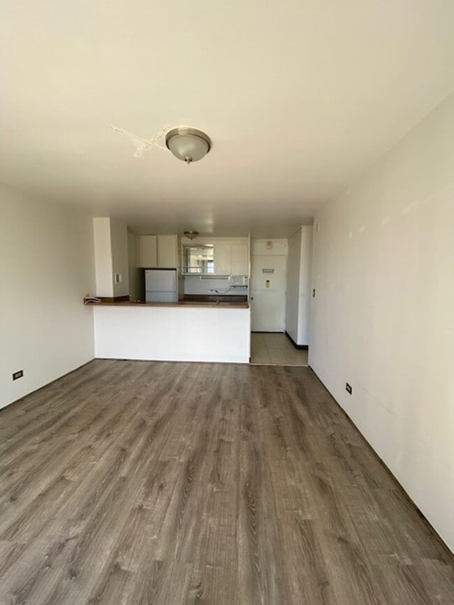 property at 1050 Kinau St