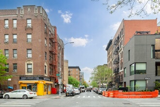 384 Keap St in Brooklyn, NY - Building Photo - Building Photo