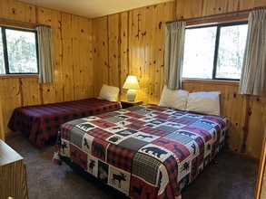 237 E White Mountain Blvd in Pinetop, AZ - Foto de edificio - Building Photo