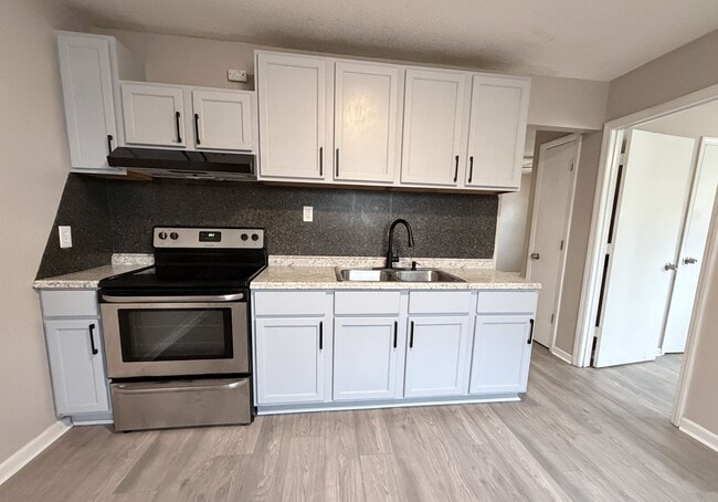 125 McClure St, Unit C