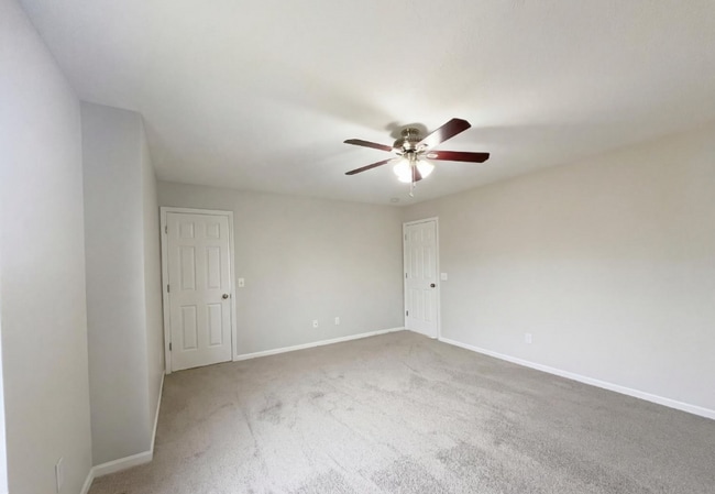 487 Peyton Dr in Trenton, OH - Building Photo - Building Photo