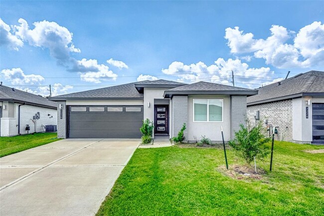 property at 7230-7230 Telford Holw Trl
