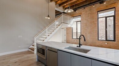 729 N Sangamon St in Chicago, IL - Building Photo - Building Photo