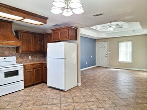 2118 Aruba Dr, Unit 3 in Edinburg, TX - Building Photo - Building Photo