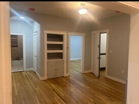 31 Middleton St in Boston, MA - Building Photo