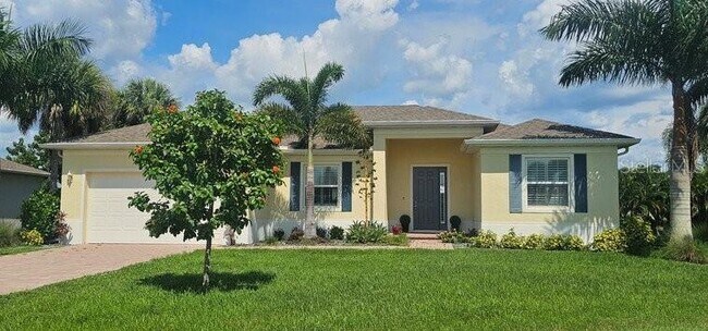 property at 7416 S Moss Rose