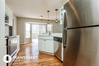 40 Bay Hill Dr in St. Peters, MO - Building Photo - Building Photo