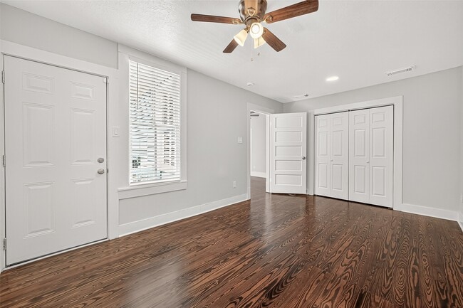 property at 1814 33rd St