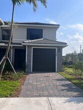 136 SE 5th Ct in Deerfield Beach, FL - Building Photo - Building Photo