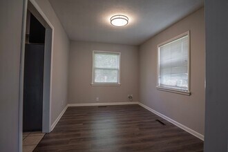 515 S Duncan Ave in Fayetteville, AR - Building Photo - Building Photo