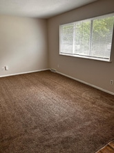 3213 N 52nd St in Kansas City, KS - Building Photo - Building Photo