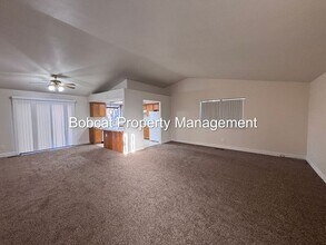 988 Blue Ridge Dr in Carson City, NV - Building Photo - Building Photo