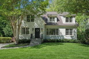 1785 Meadowdale Ave NE in Atlanta, GA - Building Photo