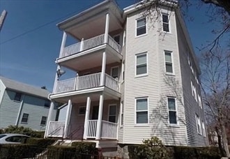 36 Seymour St, Unit 1