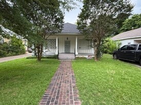 165 W 2nd St in Clarksdale, MS - Building Photo