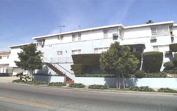 1601 W Commonwealth Ave in Alhambra, CA - Building Photo