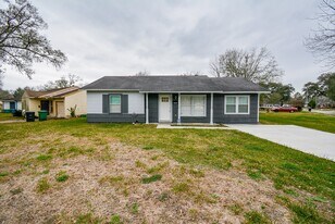 6422 Sherwood Dr in Houston, TX - Building Photo