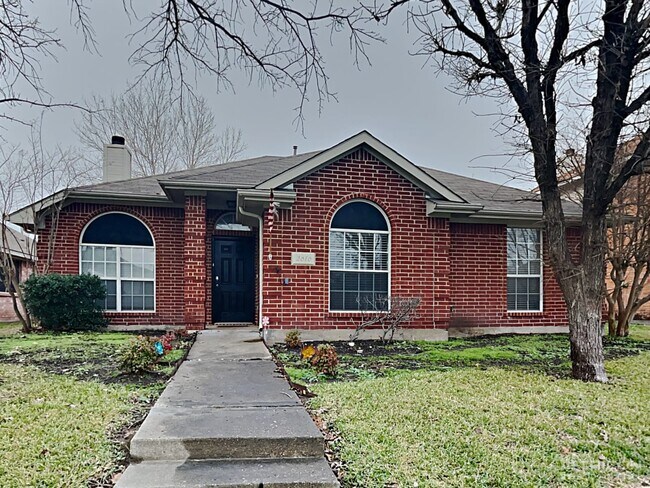 property at 2616 Spring Rain Dr