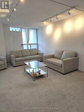 10-1710 Edgecliff Golfway in Toronto, ON - Building Photo - Building Photo