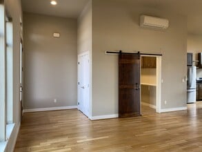 160 Blue Heron Ct in The Dalles, OR - Building Photo - Building Photo