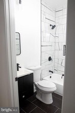 1230 W Hilton St in Philadelphia, PA - Building Photo - Building Photo