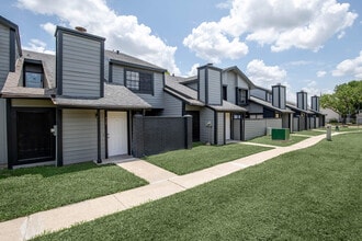 Blakemore Townhomes in Houston, TX - Building Photo - Building Photo