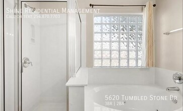 5620 Tumbled Stone Dr in Killeen, TX - Building Photo - Building Photo