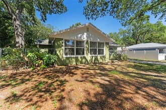 4939 Woodland Dr in St. Petersburg, FL - Building Photo - Building Photo
