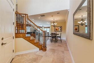 13920 Clubhouse Dr in Tampa, FL - Building Photo - Building Photo