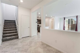 2824 Mozia Ct in Henderson, NV - Building Photo - Building Photo