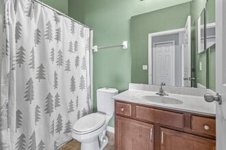 2328 Sebastian St in Mount Dora, FL - Building Photo - Building Photo