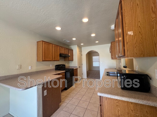25184 W Cranston Ln in Buckeye, AZ - Building Photo - Building Photo